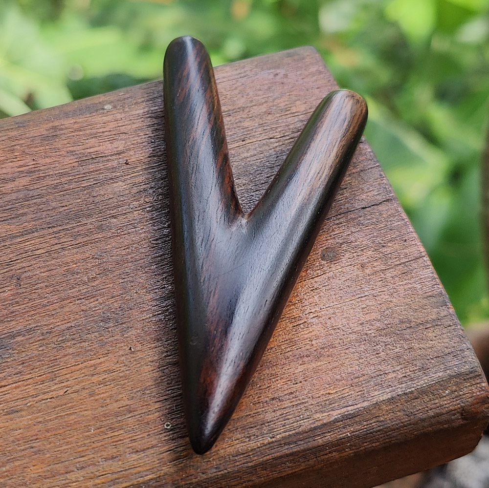 [RPA-004] Wooden Kuripe Rapeh Applicator (Sono Wood)