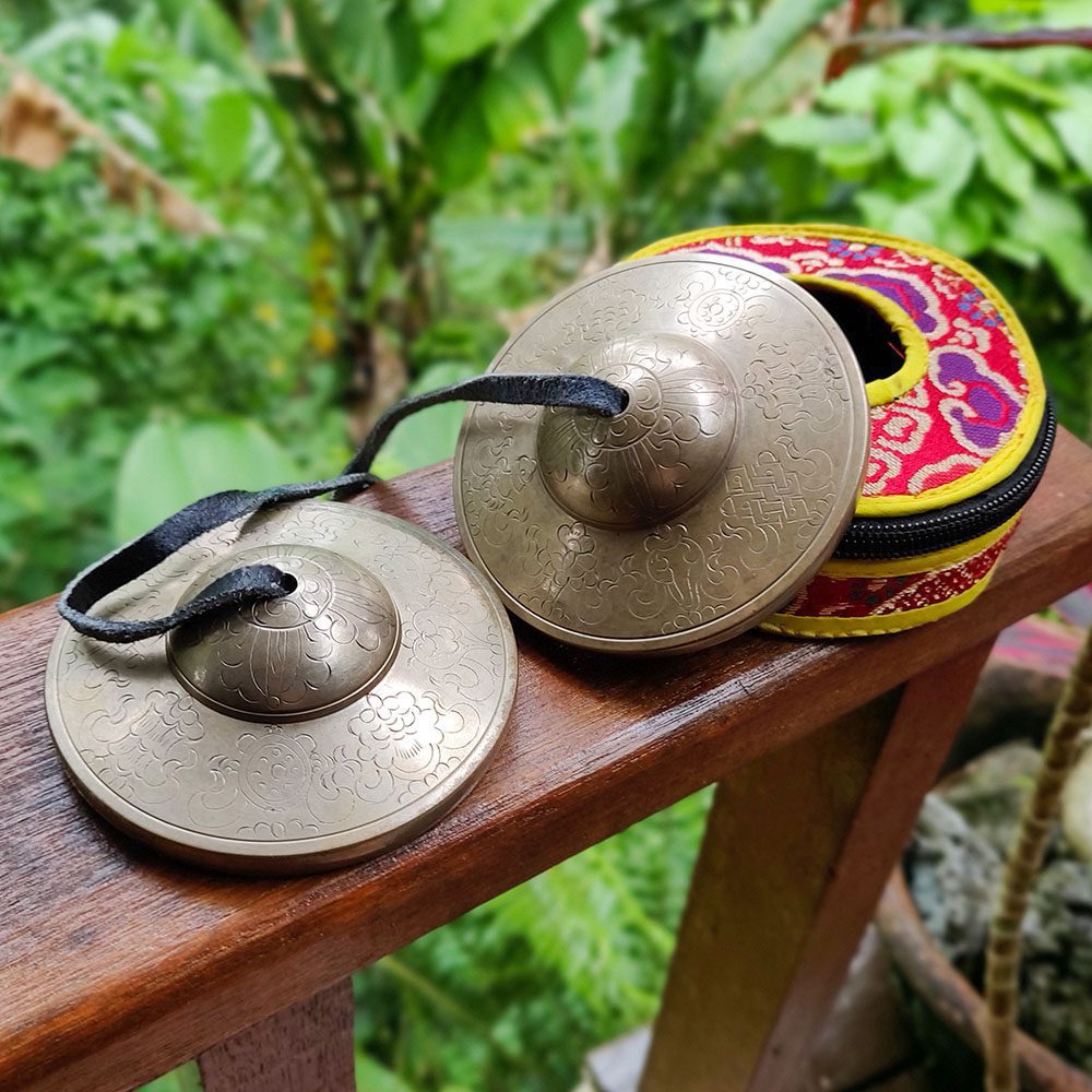 [TSH-058] Bronze Tingsha "Carving Flowers" (Karatals) (7.5 cm, 350 gr) (+ case)