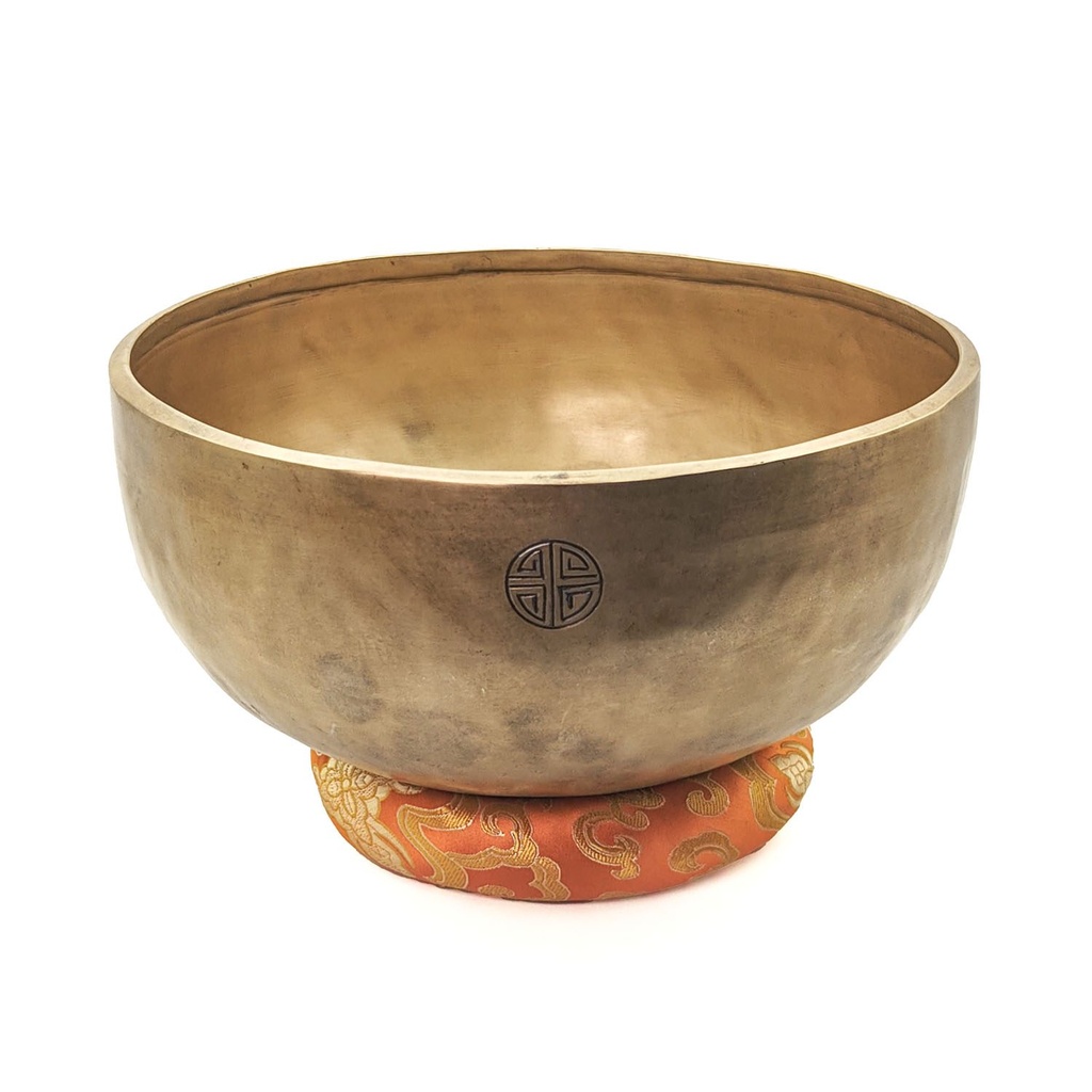[FMS-008] Fullmoon Santa Hammered Singing Bowl -E3 (21 cm, 1.1 kg)
