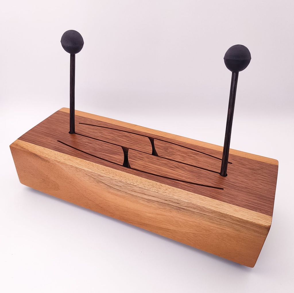 mui-063_wooden_tongue_drum_01